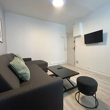 Cozy 1 Bdr Place D'italie